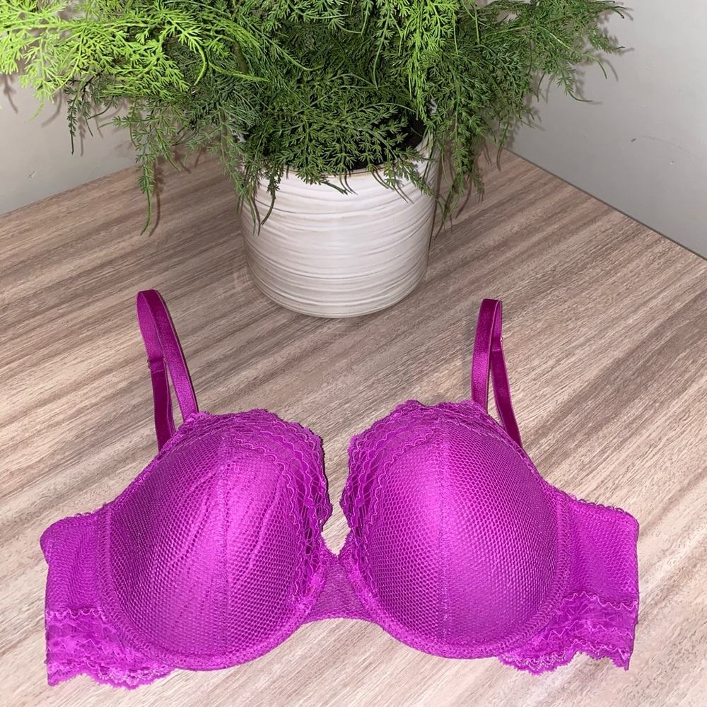 NWOT savage fenty bra